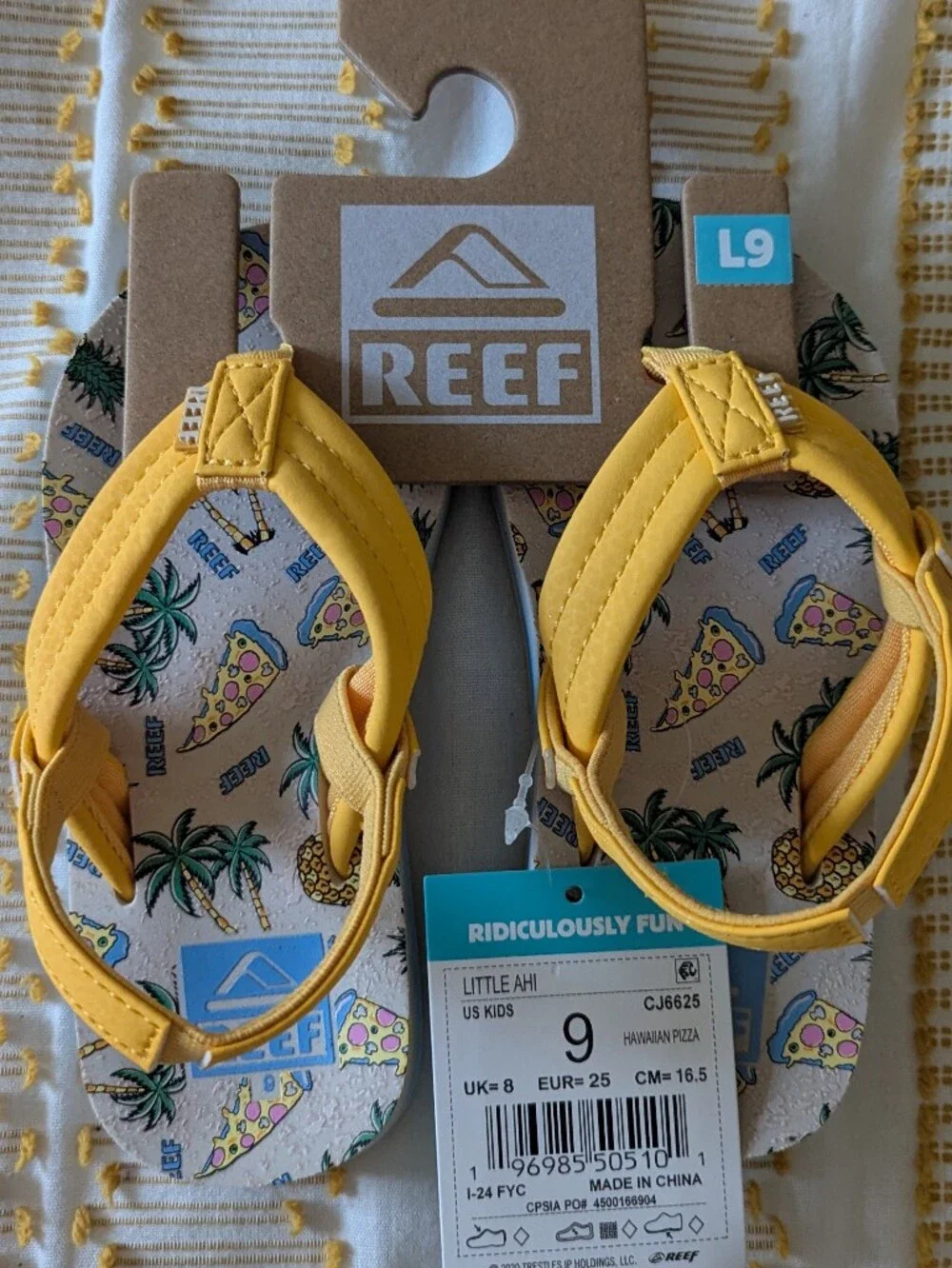 Reef | Kids ahi Sandals in Hawaiian Pizza